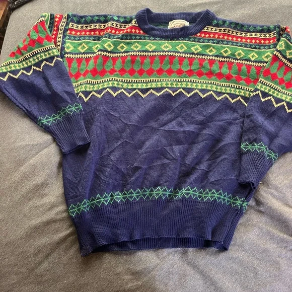 Colorful Patterned Sweater - Picture 2 of 4
